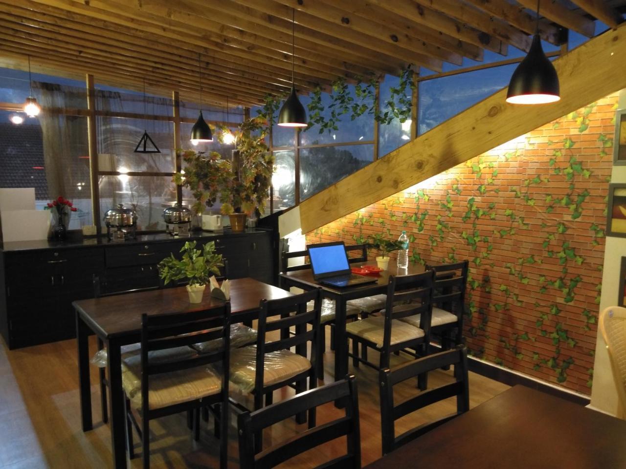 Drizzle Drop Inn Ooty Eksteriør bilde
