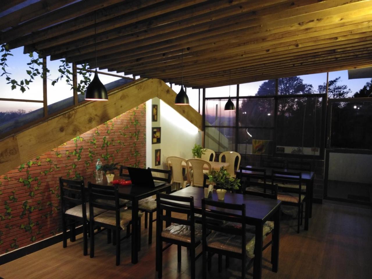 Drizzle Drop Inn Ooty Eksteriør bilde