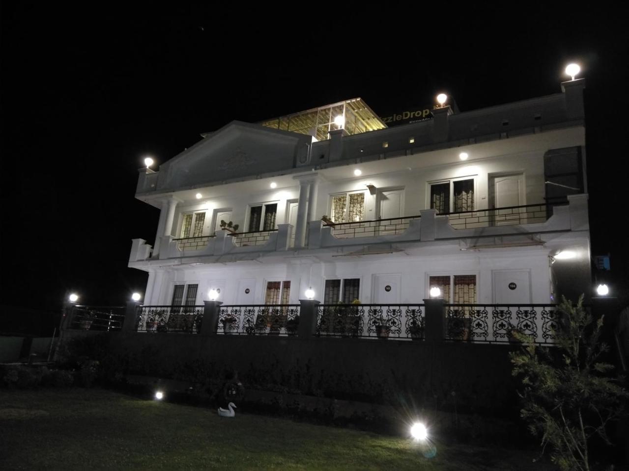 Drizzle Drop Inn Ooty Eksteriør bilde