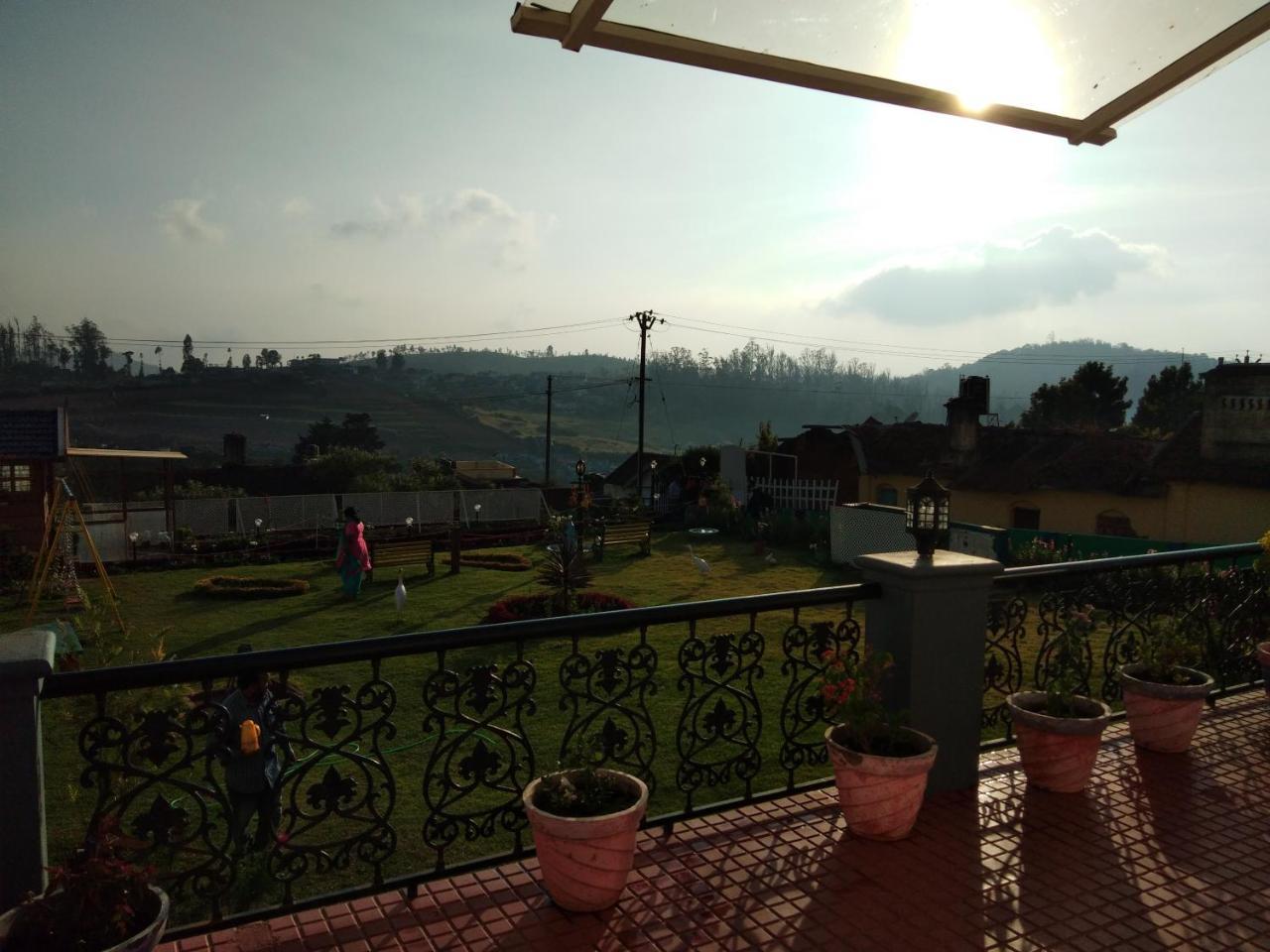 Drizzle Drop Inn Ooty Eksteriør bilde